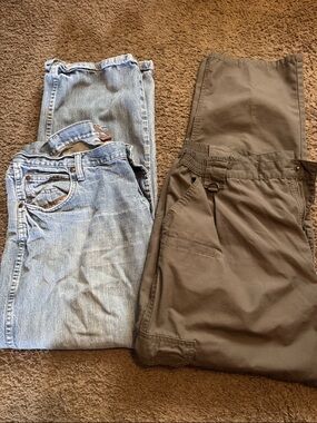 Wrangler Light Blue Denim Jeans & Olive Cargo Pants.